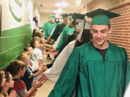 2019 Seniors Visit Elementary School